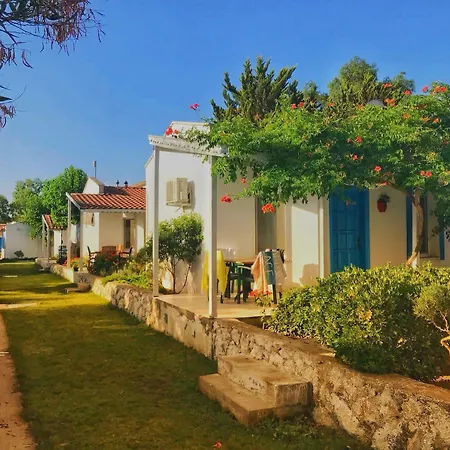 Teos Ormanci Tatil Koyu Station touristique