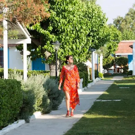 Semesteranläggning (resort) Teos Ormanci Tatil Koyu 3*