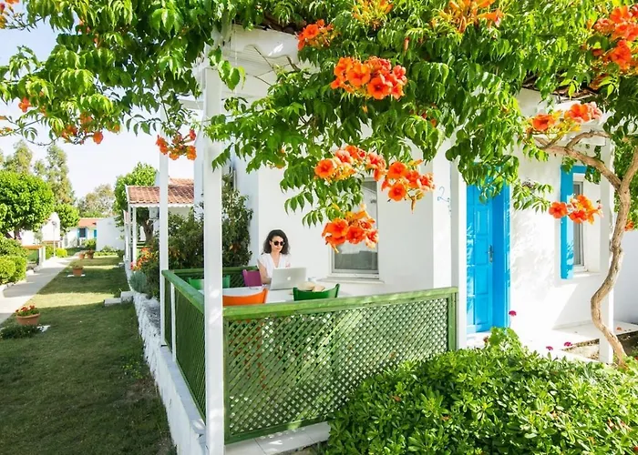 Teos Ormanci Tatil Koyu Resort 3*