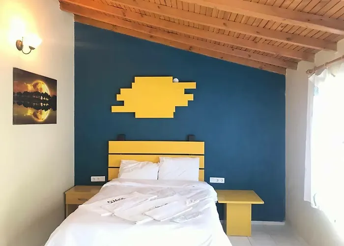 Teos Ormanci Tatil Koyu Seferihisar