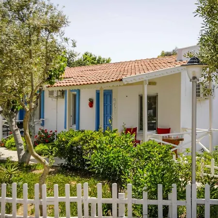 Teos Ormanci Tatil Koyu Сеферихисар