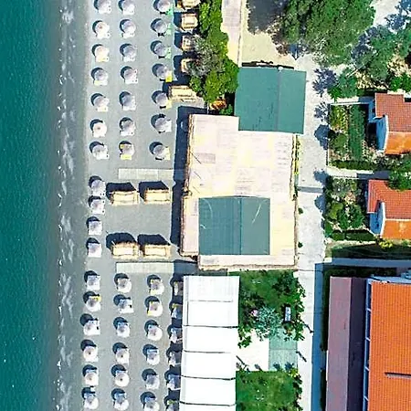 Teos Ormanci Tatil Koyu 3*