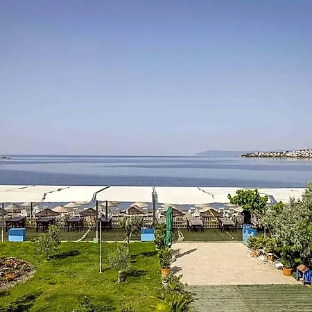 Teos Ormanci Tatil Koyu 3*