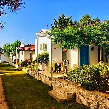 منتجع Teos Ormanci Tatil Koyu 3*