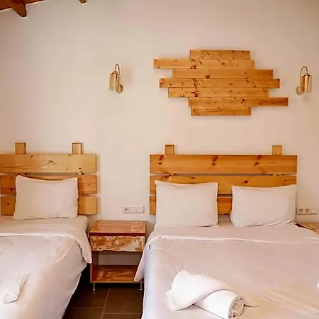 Teos Ormanci Tatil Koyu 3* سفيريهيسار