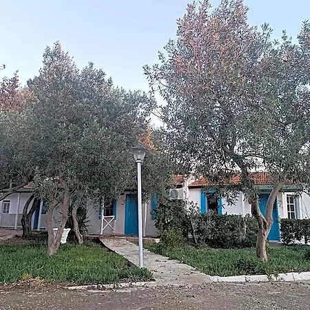 Teos Ormanci Tatil Koyu سفيريهيسار