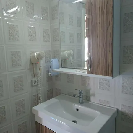 אתר נופש Teos Ormanci Tatil Koyu ספריהיסאר
