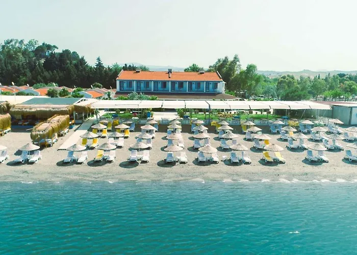 Teos Ormanci Tatil Koyu 3* Seferihisar